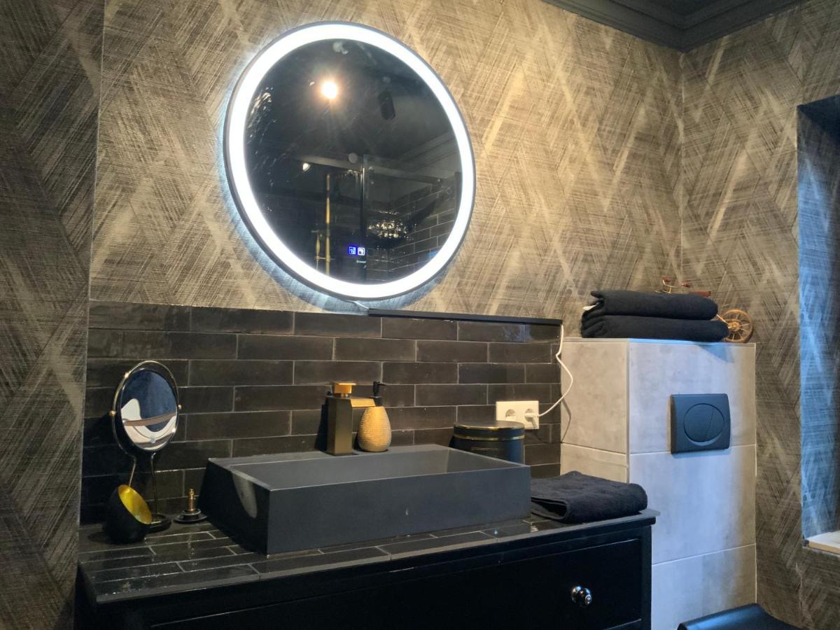 Midcoast „the Black“ Apartment Nortorf